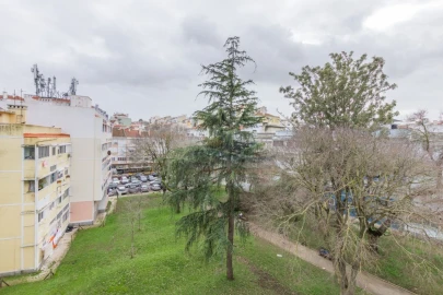Apartamento T2 para Venda em Águas Livres