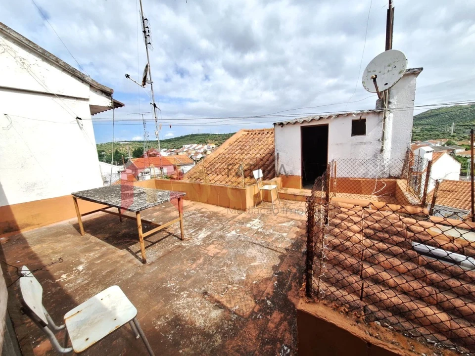 Moradia T2 para Venda em Caia, São Pedro e Alcáçova Foto 24