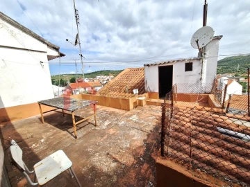 Moradia T2 para Venda em Caia, São Pedro e Alcáçova