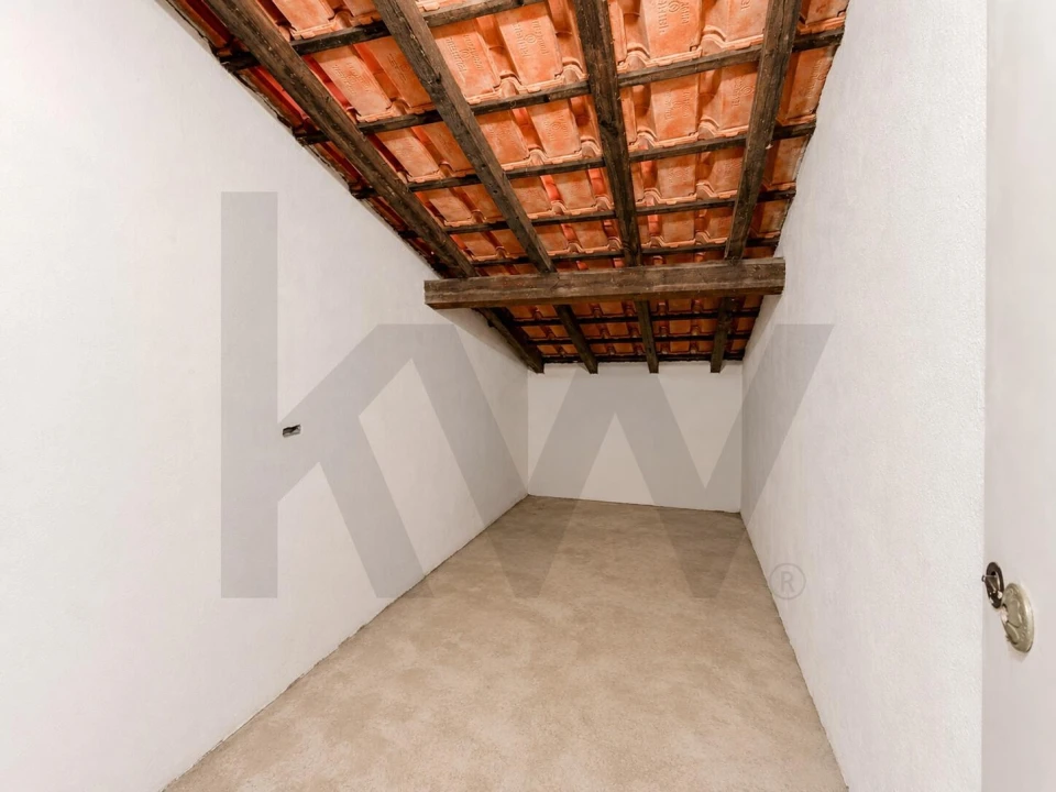 Apartamento T3 para Venda em Rio de Mouro Foto 36