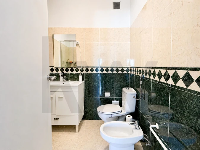 Apartamento T3 para Venda em Rio de Mouro Foto 31