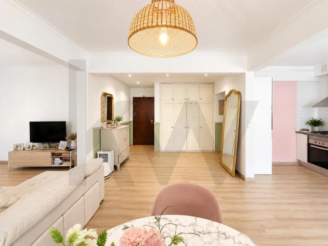 Apartamento T3 para Venda em Rio de Mouro Foto 2