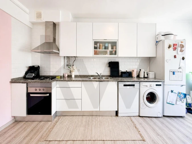 Apartamento T3 para Venda em Rio de Mouro Foto 4