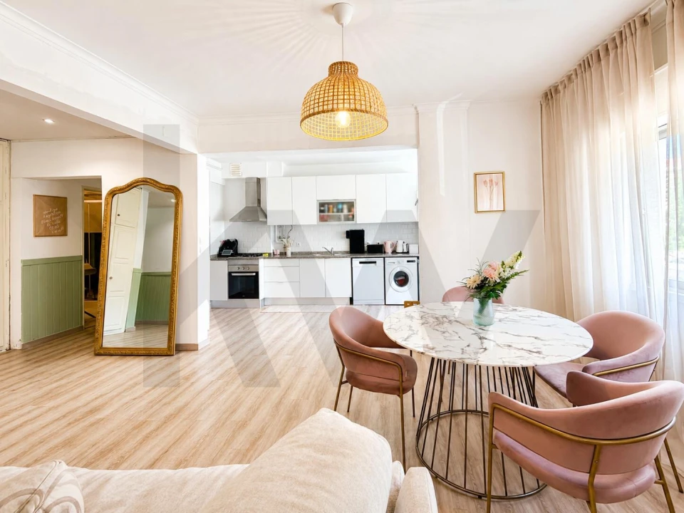 Apartamento T3 para Venda em Rio de Mouro Foto 17