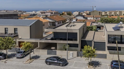 Moradia T4 para Venda em Mindelo