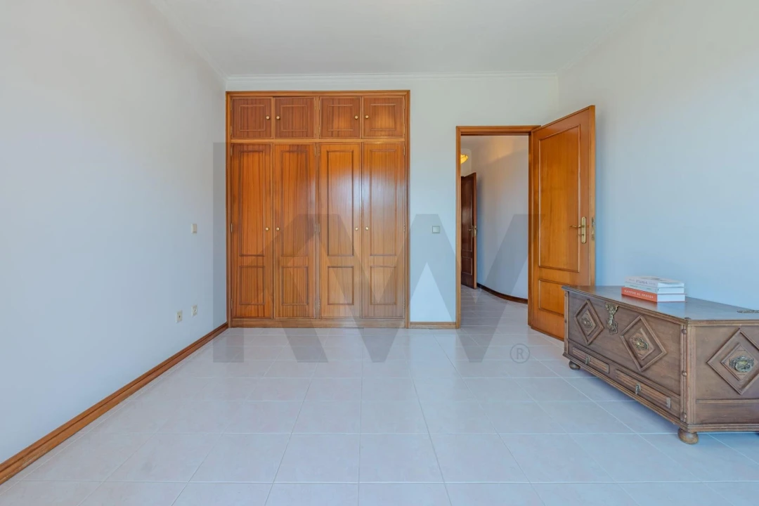 Apartamento T2 para Venda em Lourosa Foto 28