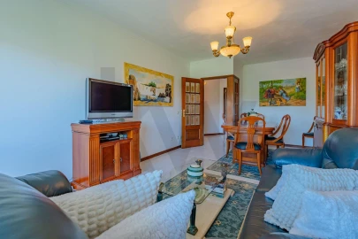Apartamento T2 para Venda em Lourosa