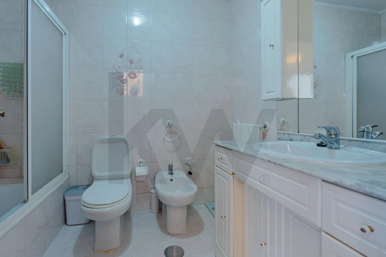 Apartamento T2 para Venda em Lourosa Foto 12