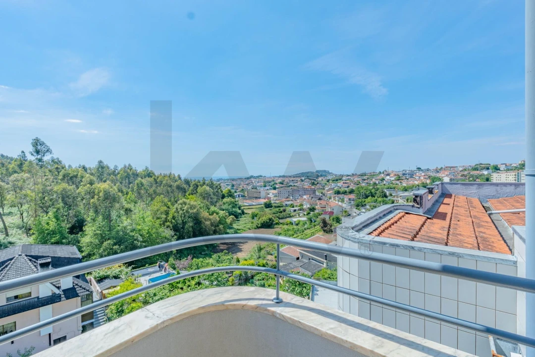 Apartamento T2 para Venda em Lourosa Foto 24