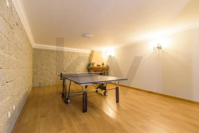Moradia T5 para Venda em Barcarena
