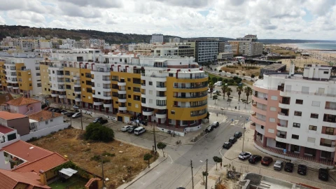 Moradia T4 para Venda em Costa da Caparica