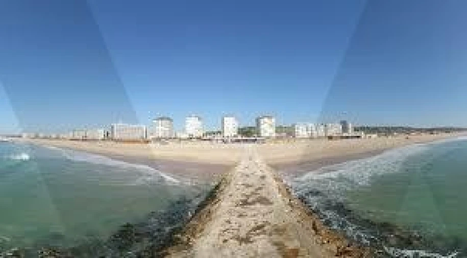 Moradia T4 para Venda em Costa da Caparica Foto 27
