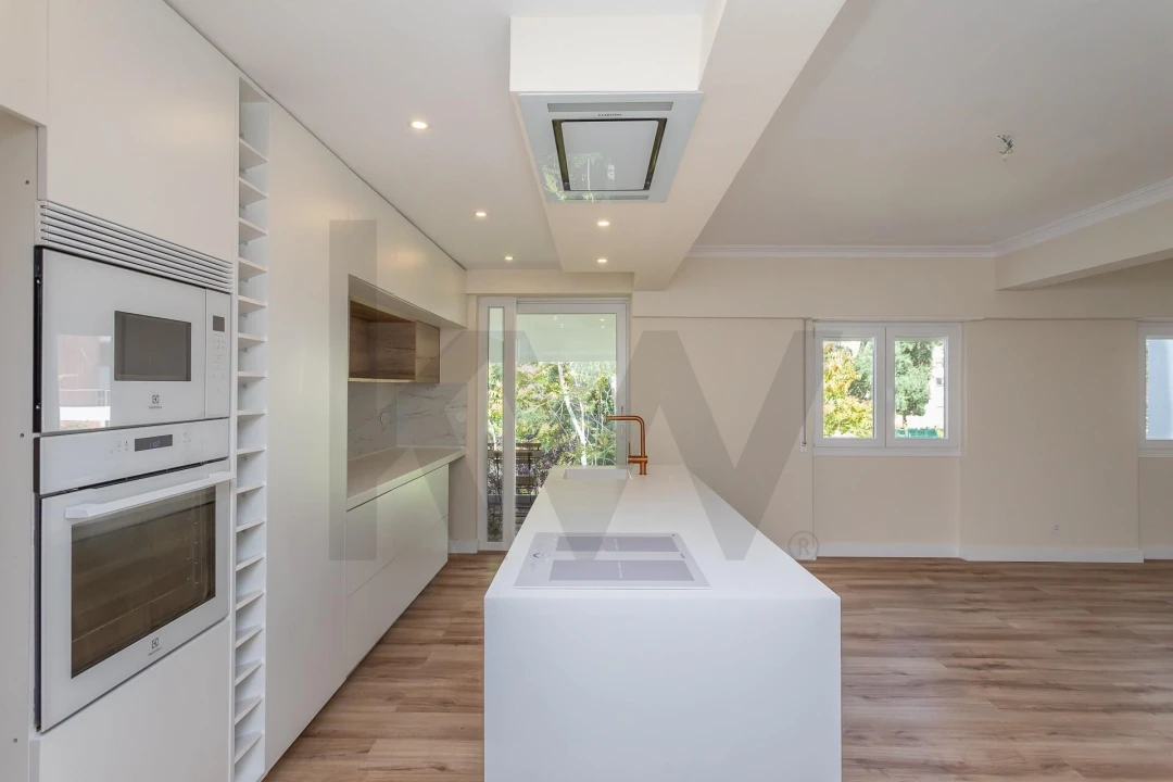 Apartamento T2 para Venda em Cascais e Estoril Foto 1