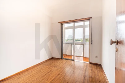 Apartamento T3 para Venda em Lumiar