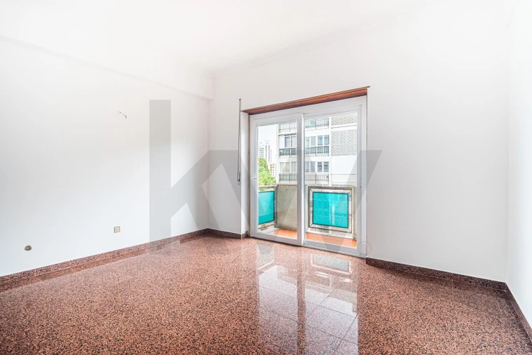 Apartamento T3 para Venda em Lumiar Foto 4