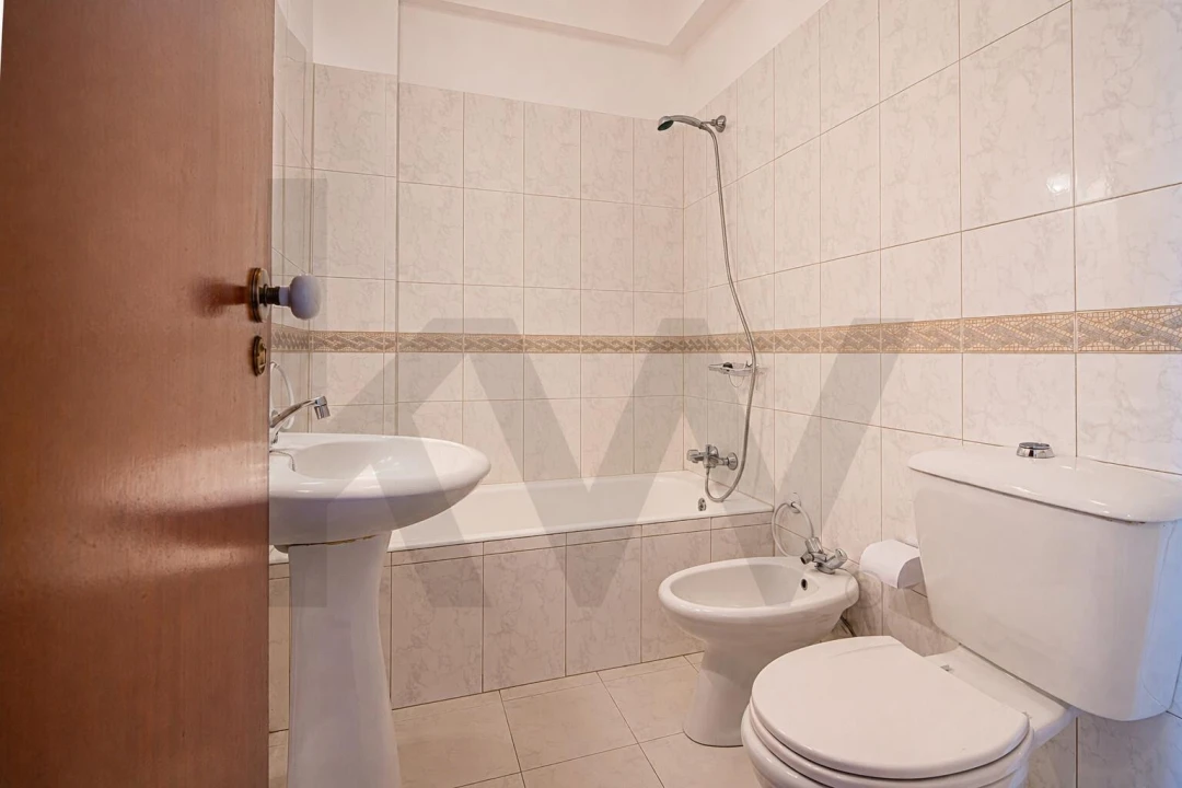 Apartamento T3 para Venda em Lumiar Foto 24