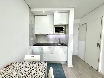 Apartamento T1 para Venda em Oeiras e São Julião da Barra, Paço de Arcos e Caxias