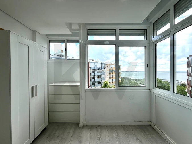 Apartamento T1 para Venda em Oeiras e São Julião da Barra, Paço de Arcos e Caxias Foto 4