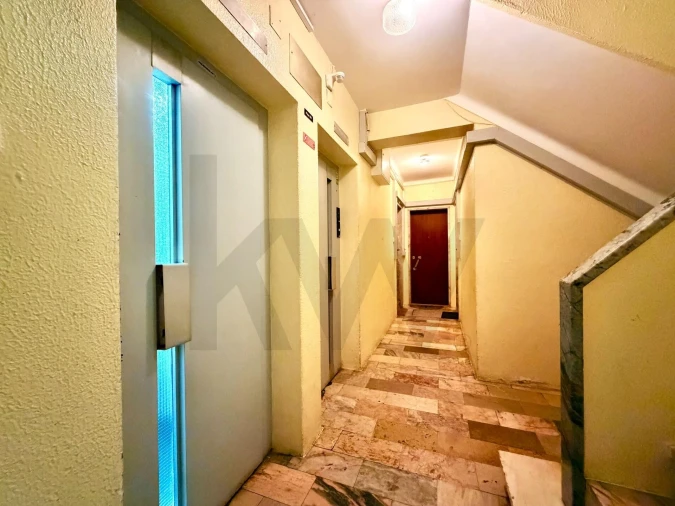 Apartamento T1 para Venda em Oeiras e São Julião da Barra, Paço de Arcos e Caxias Foto 11
