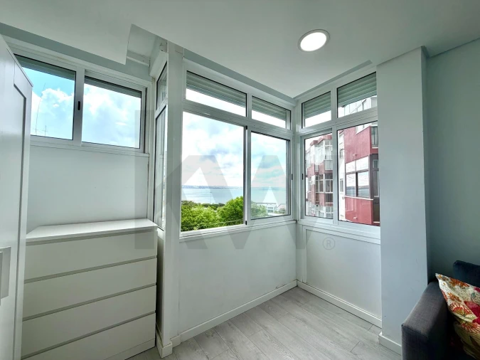 Apartamento T1 para Venda em Oeiras e São Julião da Barra, Paço de Arcos e Caxias Foto 8