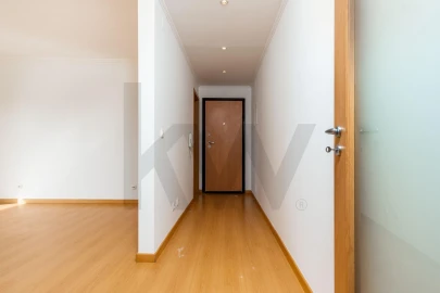 Apartamento T2 para Arrendamento em Seixal, Arrentela e Aldeia de Paio Pires