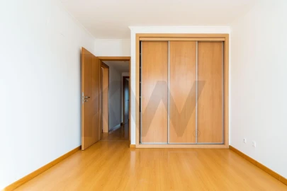 Apartamento T2 para Arrendamento em Seixal, Arrentela e Aldeia de Paio Pires
