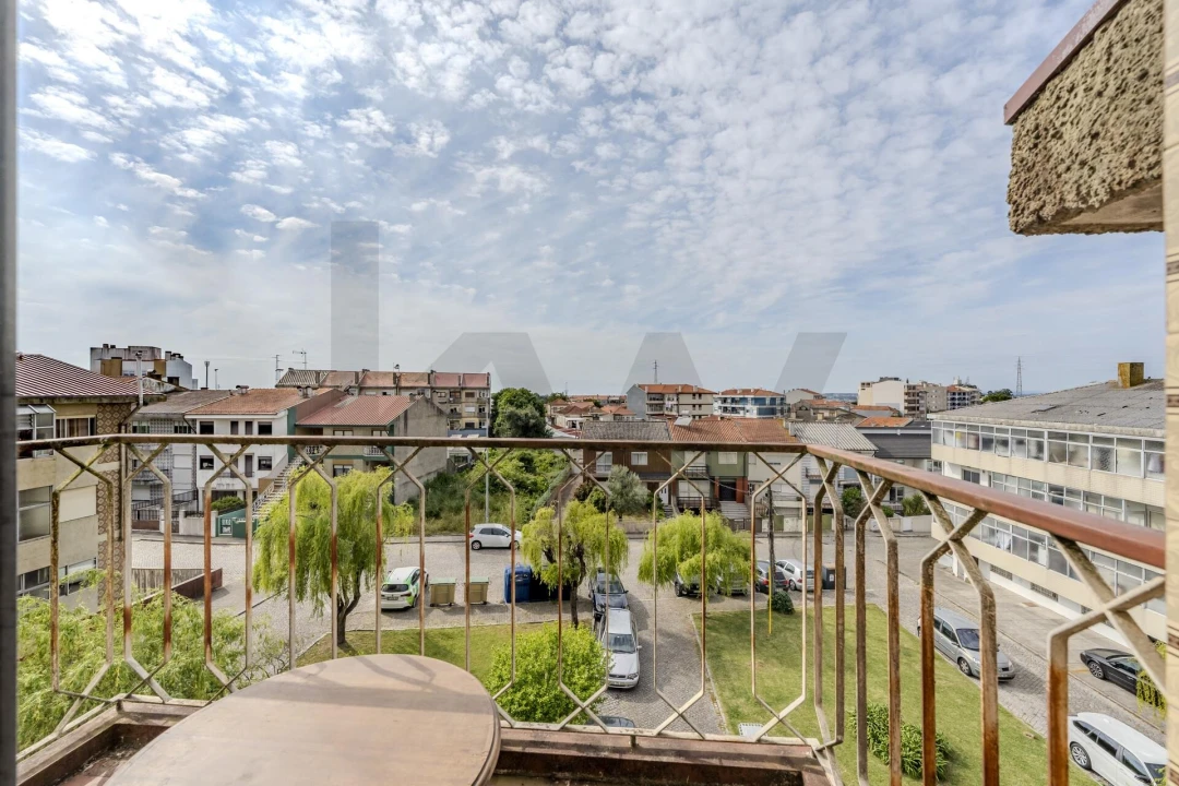 Apartamento T2 para Venda em Rio Tinto Foto 37