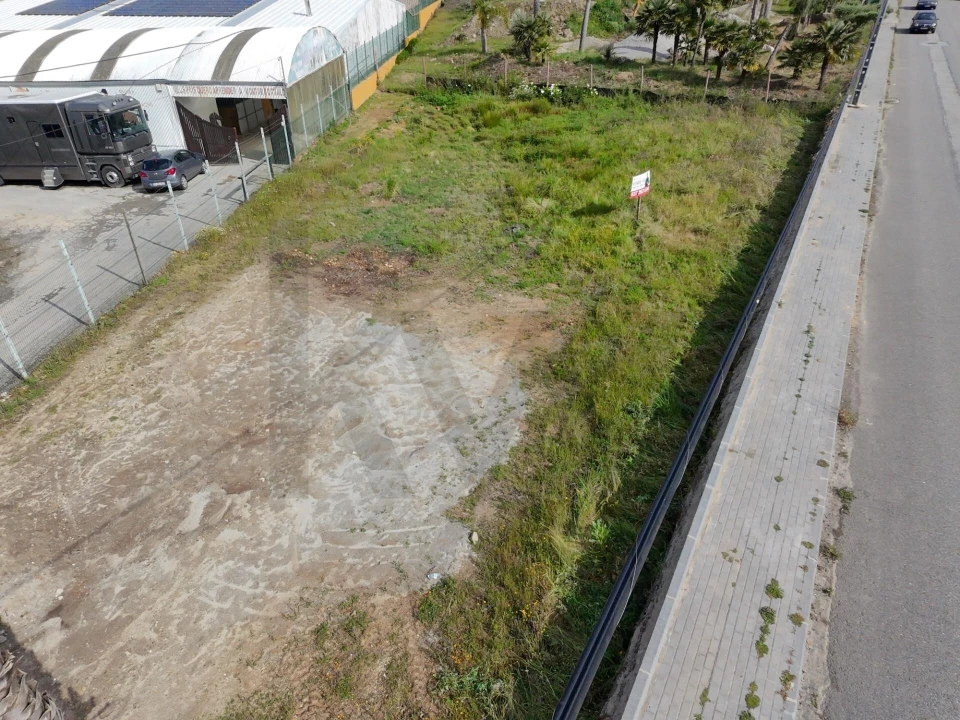 Terreno para Venda em Santa Maria da Feira, Travanca, Sanfins e Espargo Foto 1