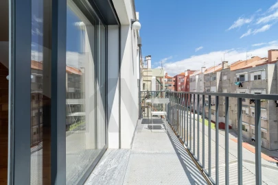 Apartamento T3 para Arrendamento em Moscavide e Portela