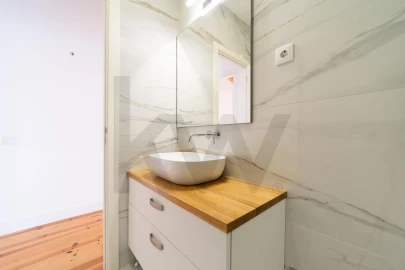 Apartamento T3 para Arrendamento em Moscavide e Portela