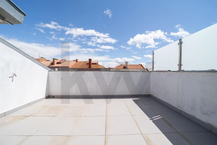 Apartamento T3 para Arrendamento em Moscavide e Portela Foto 16