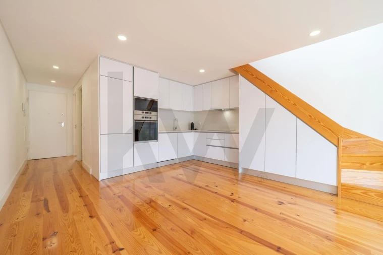 Apartamento T3 para Arrendamento em Moscavide e Portela Foto 11