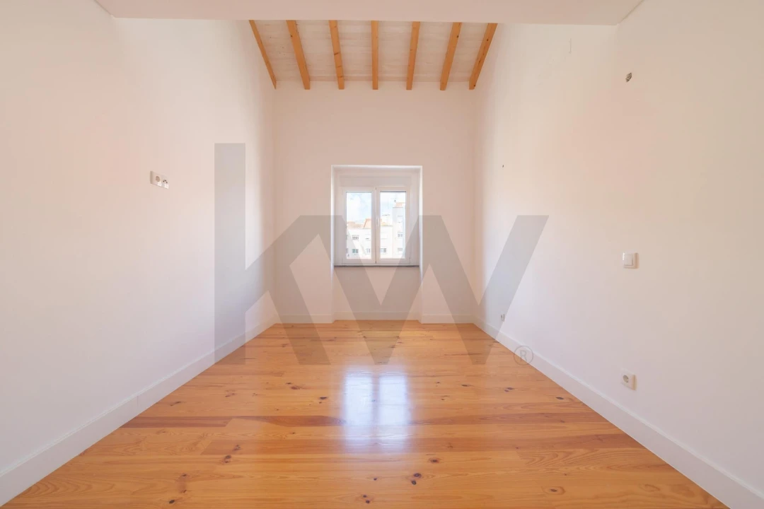 Apartamento T3 para Arrendamento em Moscavide e Portela Foto 4