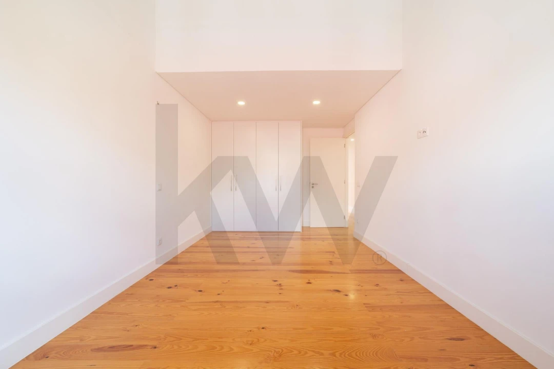 Apartamento T3 para Arrendamento em Moscavide e Portela Foto 5