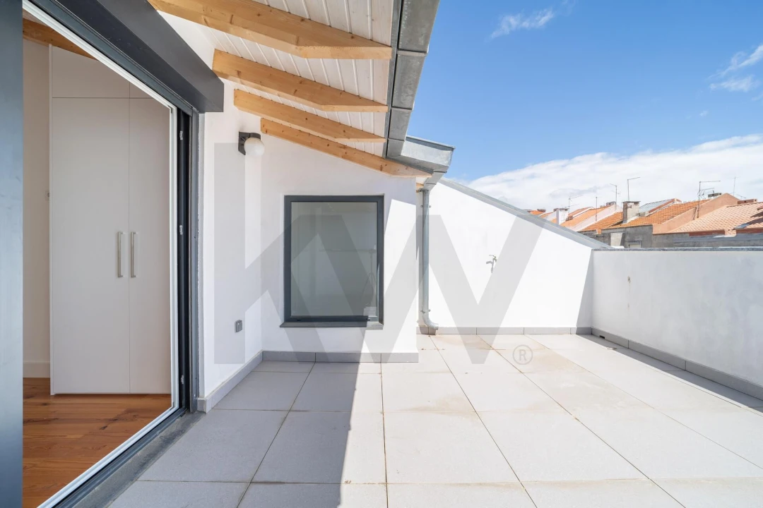 Apartamento T3 para Arrendamento em Moscavide e Portela Foto 18