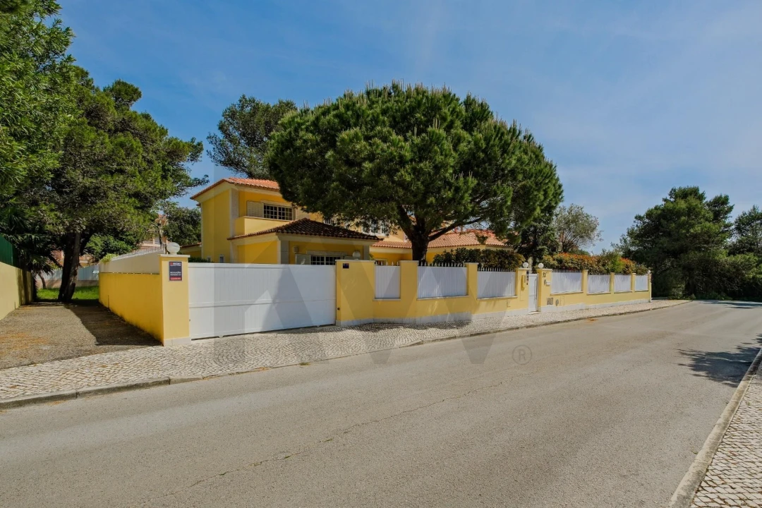 Moradia T5 para Venda em Cascais e Estoril Foto 64