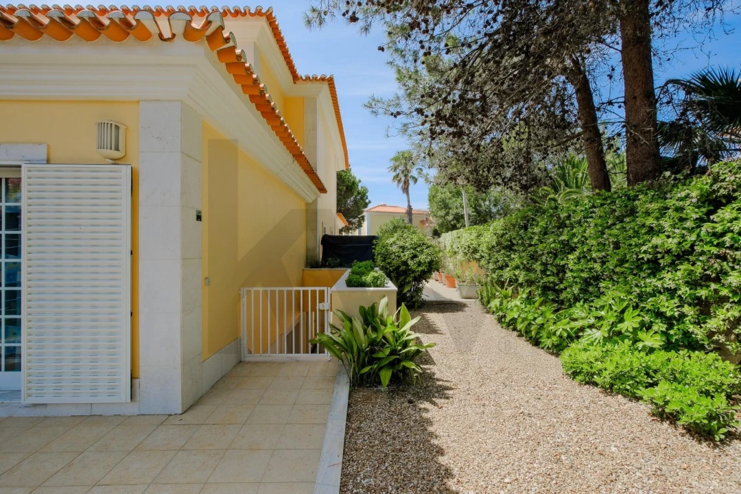 Moradia T5 para Venda em Cascais e Estoril Foto 62