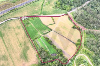 Moradia T3 para Venda em Santa Barbara