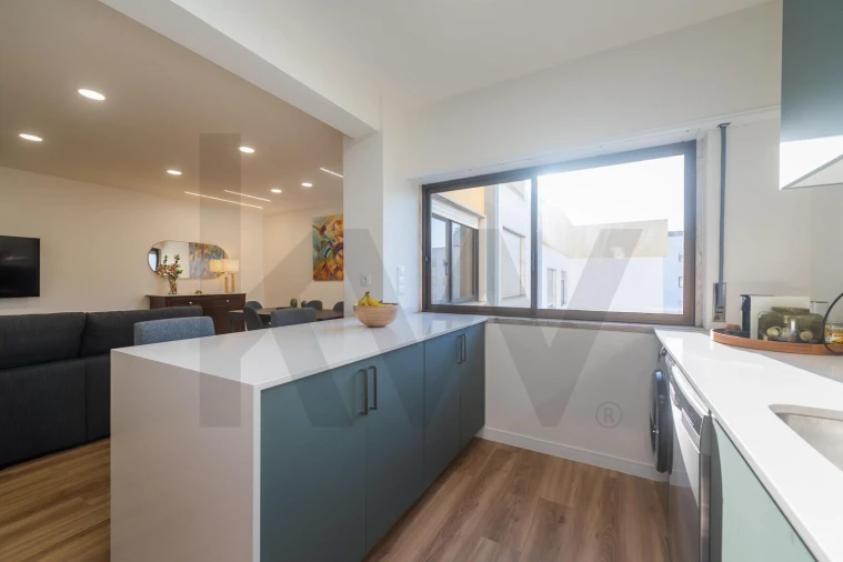 Apartamento T2 para Venda em Massamá e Monte Abraão Foto 15