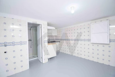 Apartamento T2 para Venda em Odivelas