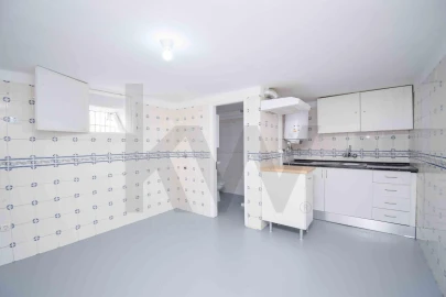 Apartamento T2 para Venda em Odivelas