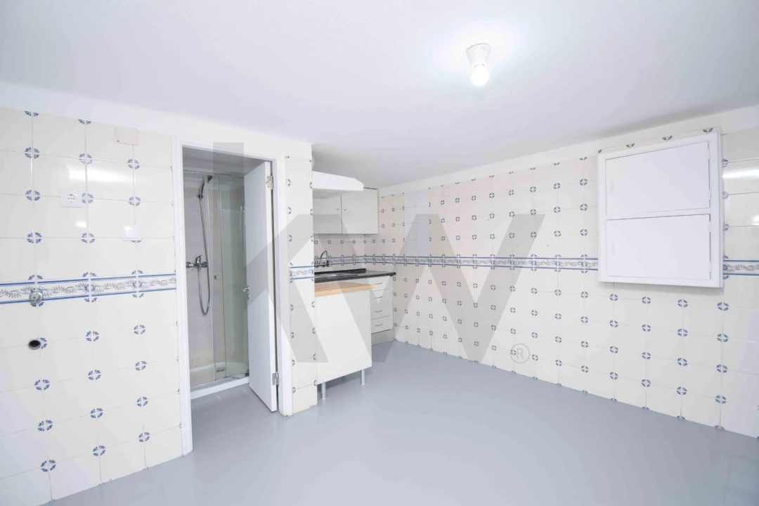 Apartamento T2 para Venda em Odivelas Foto 7