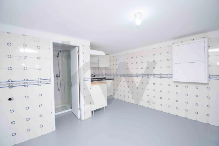 Apartamento T2 para Venda em Odivelas Foto 7