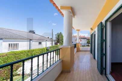 Apartamento T1 para Venda em Alcabideche