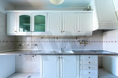 Apartamento T1 para Venda em Alcabideche