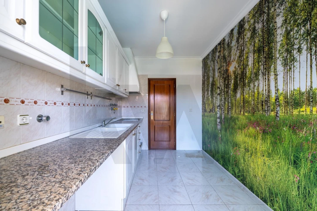 Apartamento T1 para Venda em Alcabideche Foto 7