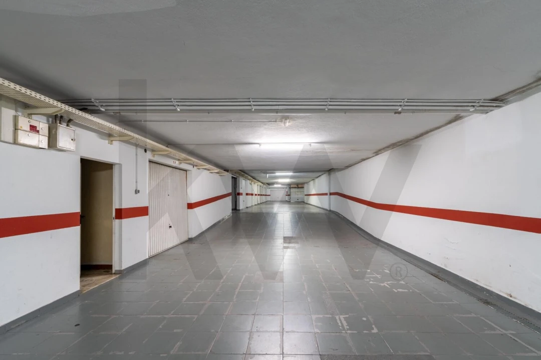 Apartamento T1 para Venda em Alcabideche Foto 19