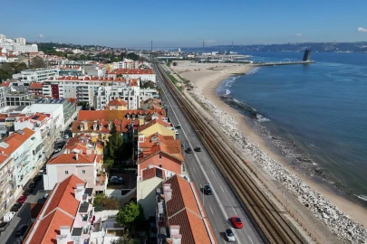 Apartamento T2 para Venda em Algés, Linda-A-Velha e Cruz Quebrada-Dafundo