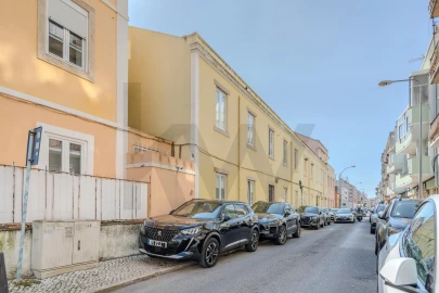 Apartamento T2 para Venda em Algés, Linda-A-Velha e Cruz Quebrada-Dafundo