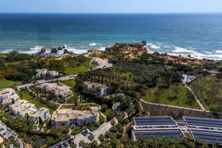 Moradia T3 para Venda em Albufeira e Olhos de Água Foto 53